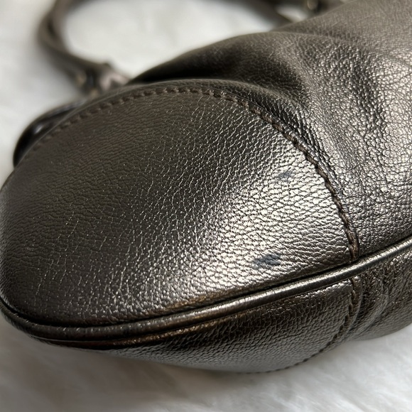 Salvatore Ferragamo Purse - Picture 9 of 17
